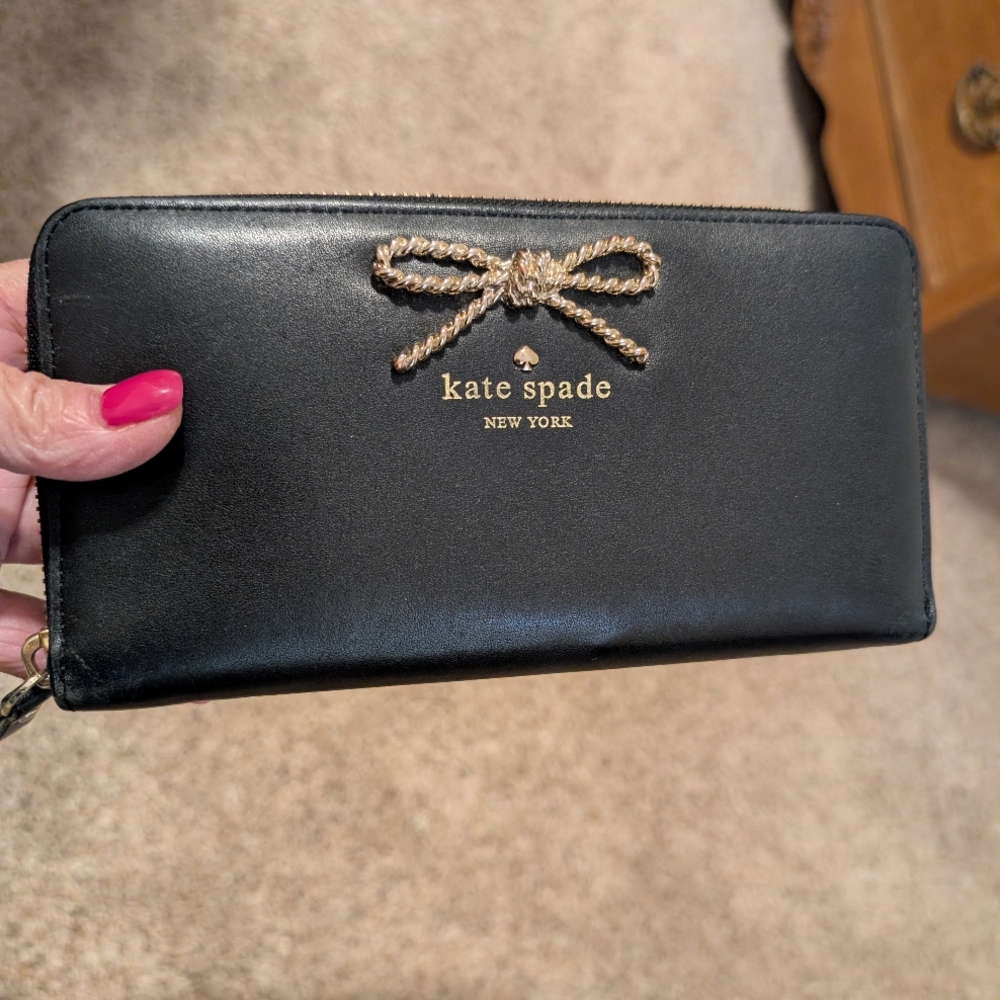 Kate Spade Morgan Bow Continental Wallet